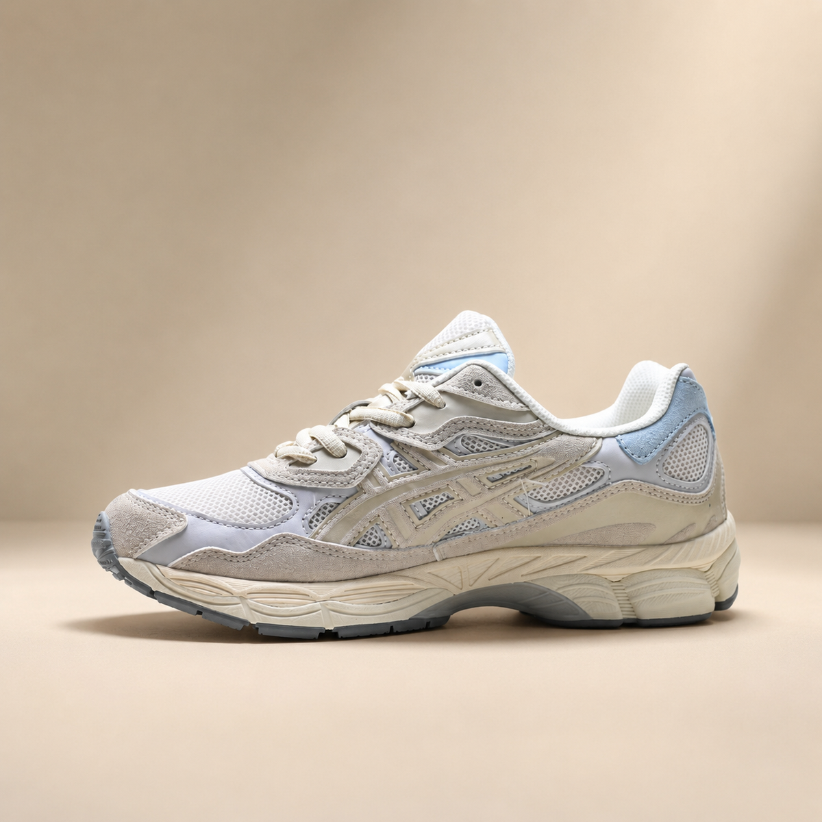 ASICS GEL-NYC Women’s Trainers – Cushioned Retro Lifestyle Sneakers