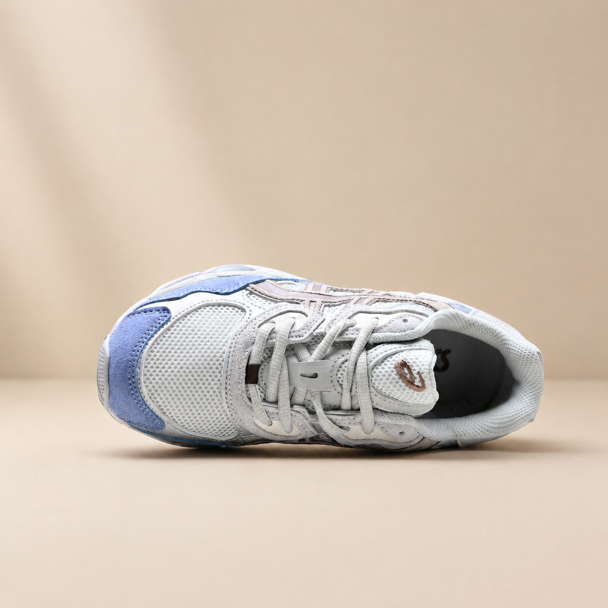 ASICS GEL-NYC Women’s Trainers – Cushioned Retro Lifestyle Sneakers
